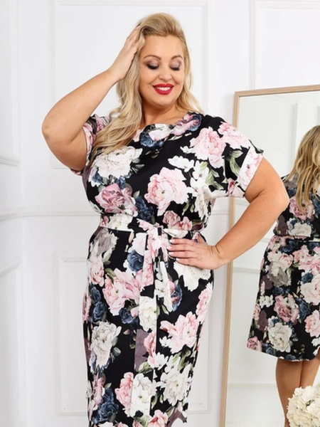 Royalfashion Дамска къса рокля до коляното с къси ръкави и розов акцент