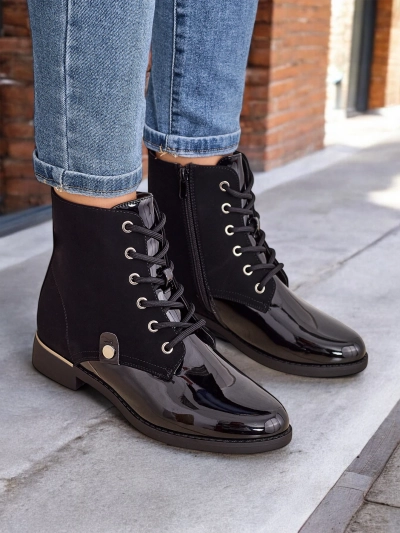 Дамски боти на връзки от Royalfashion Safalle