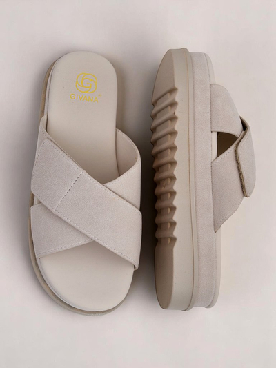 Royalfashion Дамски равни сандали Evre