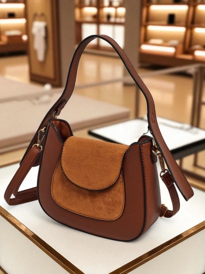 Малка дамска чанта от еко кожа Golden Whisper