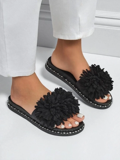 Royalfashion Дамски чехли на плоска подметка Flora Blide