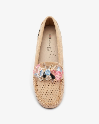 Royalfashion Ажурни светлокафяви дамски мокасини с декоративни кристали Cizzas