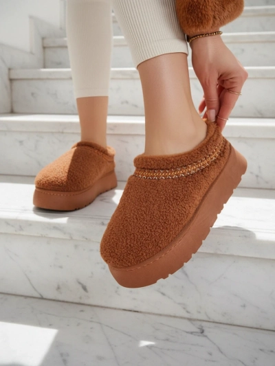 Ройалфешън Къси дамски снежни ботуши Esel