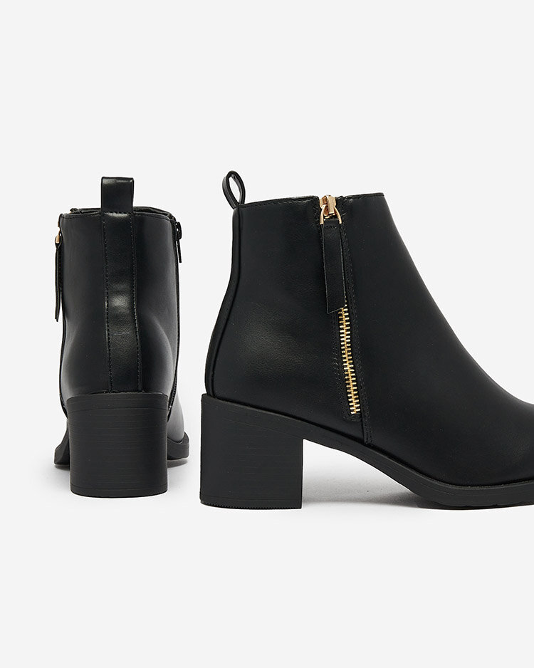 Royalfashion Черни дамски ботуши с нисък ток от екокожа Rejerry