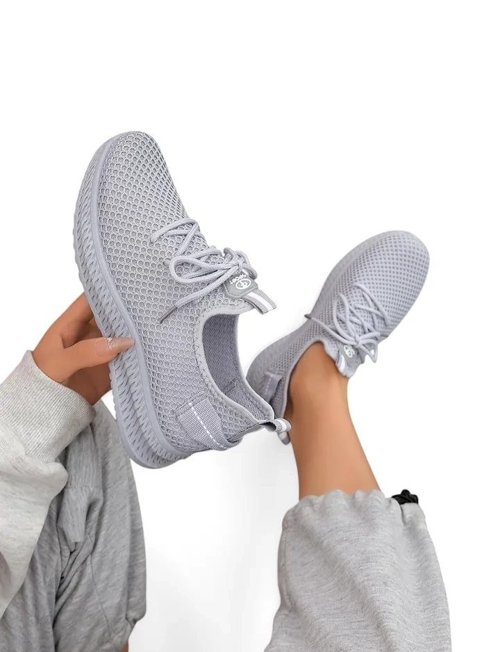 Royalfashion Жени́ски платнени спортни обувки Rinsel