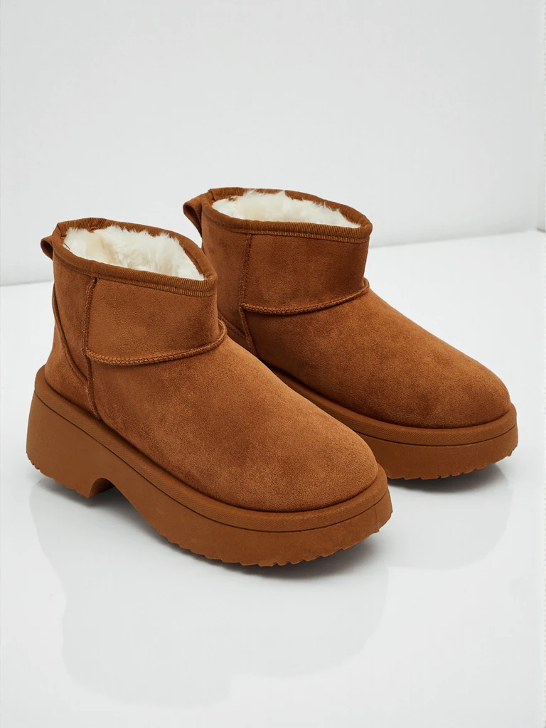 Къси дамски боти а ла сноубутс Liorah