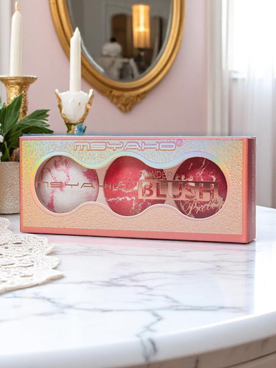 Палитра от 3 нюанса озаряващ руж за бузите цвят