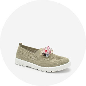 хаки || тъмнозелено