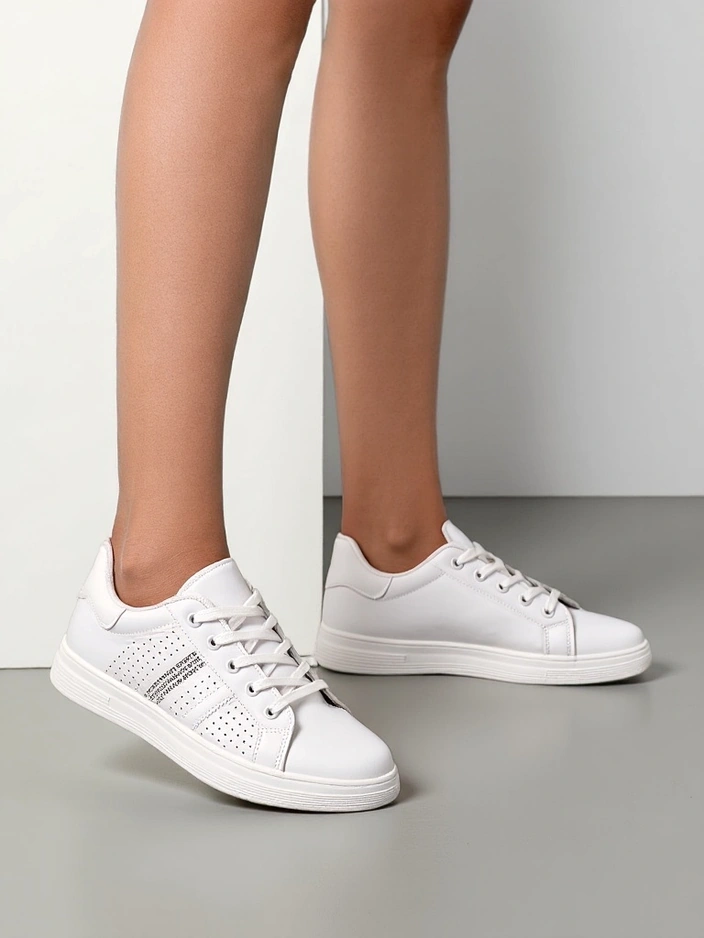 Royalfashion Дамски ажурни маратонки Fortay