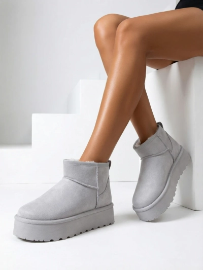 Royalfashion Къси дамски снежни ботуши а'ла Фофио