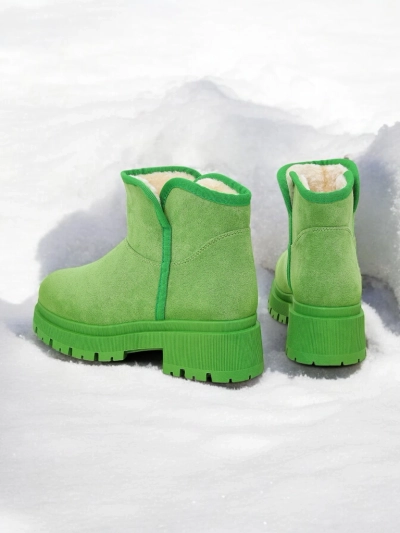 Кратки обувки a'la зимни ботуши за жени Hozises