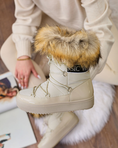 Royalfashion Бежови ботуши a'la snow boots за жени Gomllo