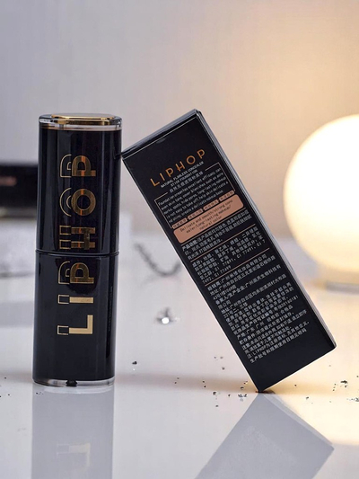 Стик коректор за лице в нюанс Light Sand