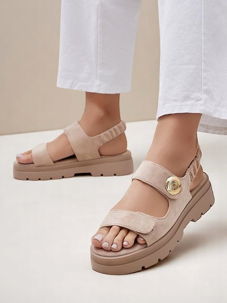 Дамски бежови сандали Royalfashion Callista на платформа от велур