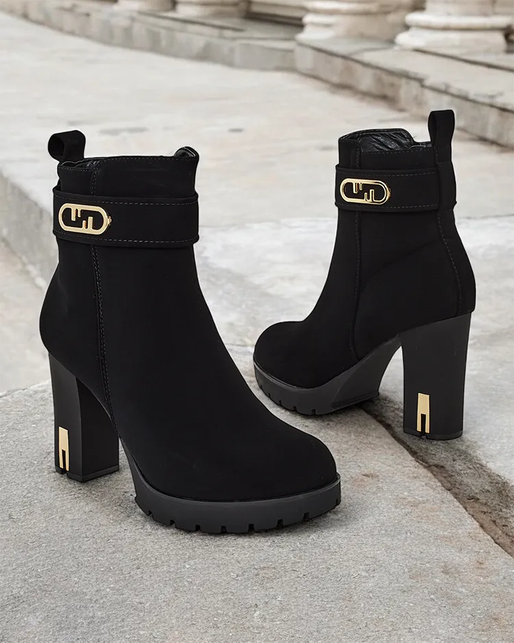 Дамски глезенски боти от Royalfashion на килимче ток Effe