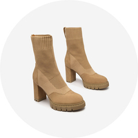 светлокафяв || кафяв