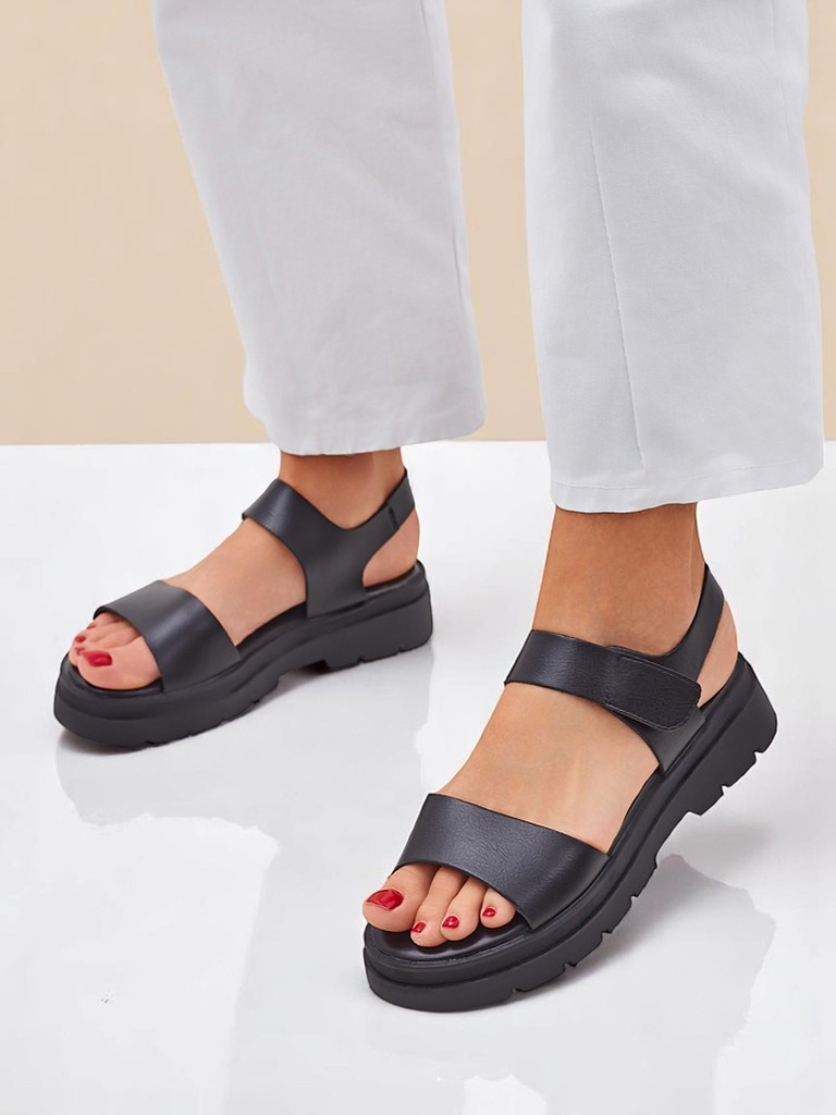 Royalfashion Дамски сандали с по-дебела подметка Otvanna