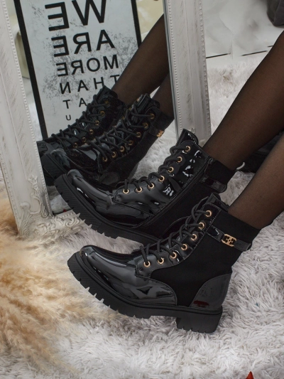 Боти с връзки от еко матова и лакирана кожа Alvinea