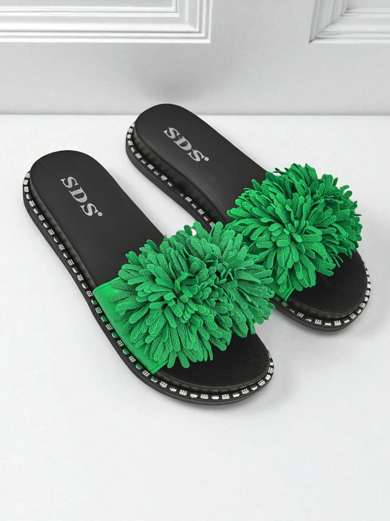 Royalfashion Дамски чехли на плоска подметка Flora Blide