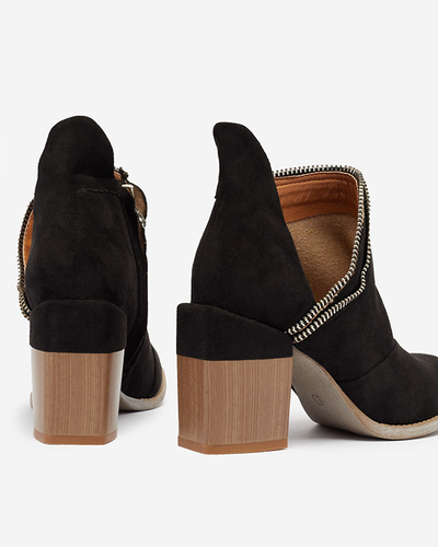 Черни дамски изолирани боти на кол Mukis - Обувки