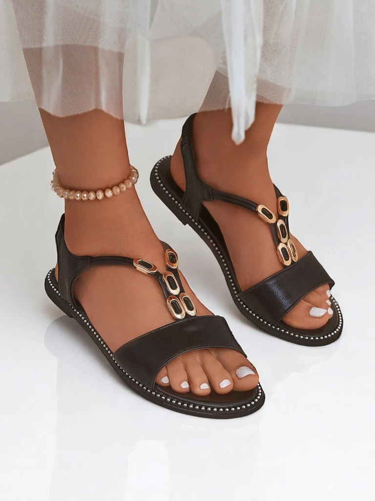 Royalfashion Дамски сандали с декоративни каишки Siena Glow