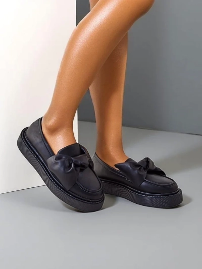 Royalfashion Елегантни дамски мокасини с панделка Ortto