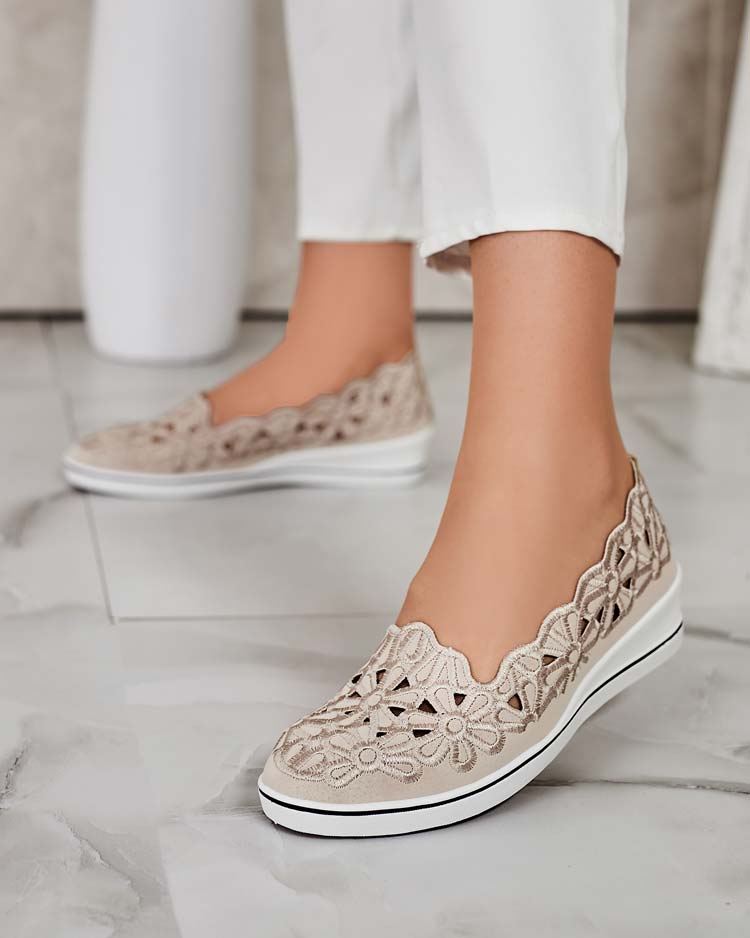 Royalfashion Дамски полуобувки на нисък ток Dellio