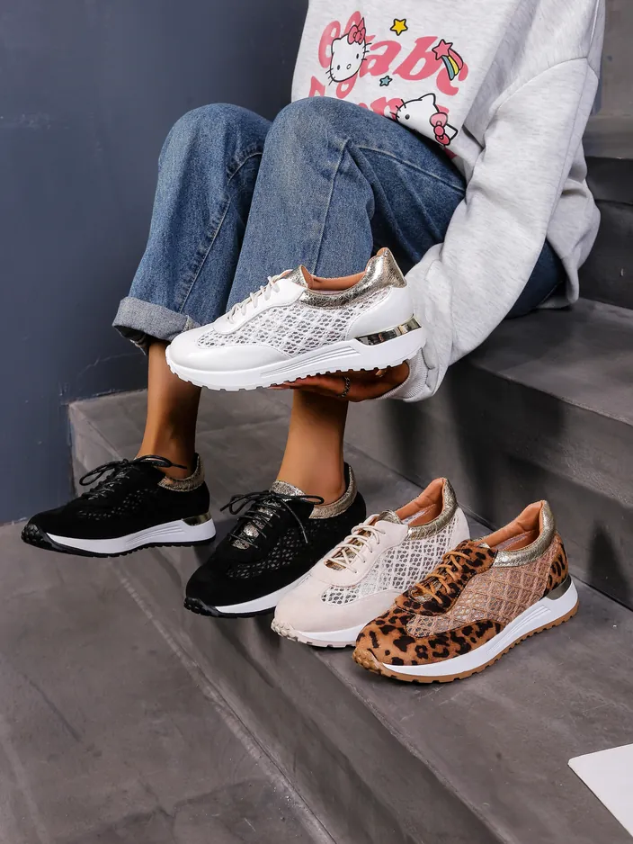 Royalfashion Перфорирани дамски маратонки Ellos