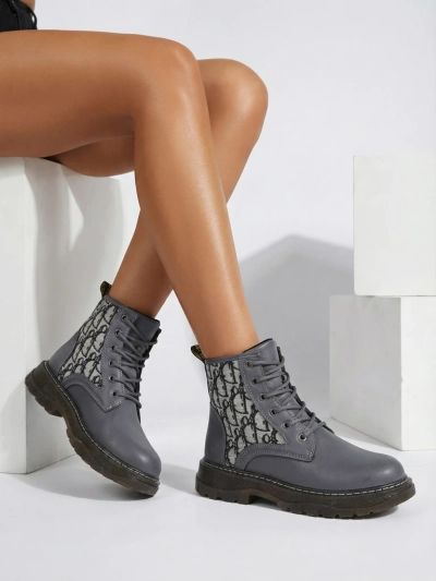 Обувки до глезен с принт Royalfashion Efrioz