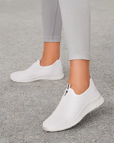 Białe damskie buty sportowe slip-on Palomena - Obuwie