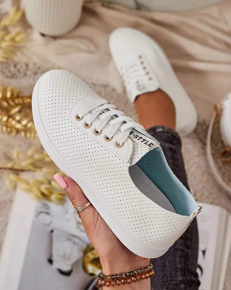 Royalfashion Дамски ажурни маратонки Umurra