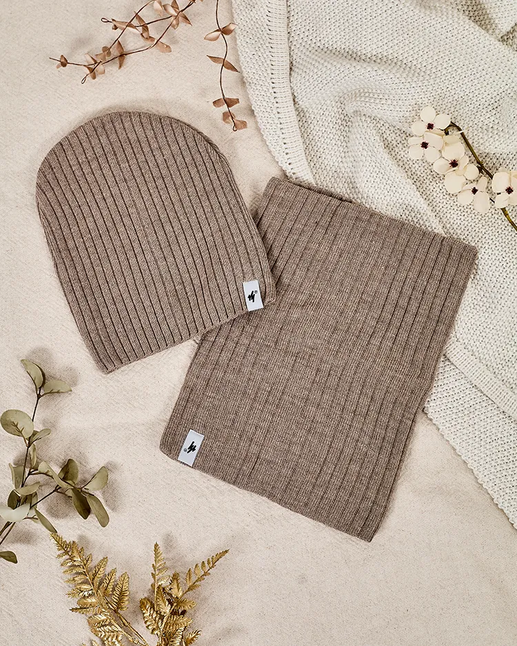 Зимен комплект Royalfashion Universal - шапка с покривало