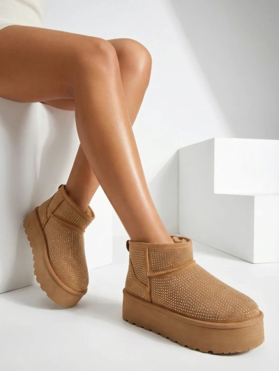 Ройалфешън Бежови дамски снежни ботуши а'ла UGGs Corob