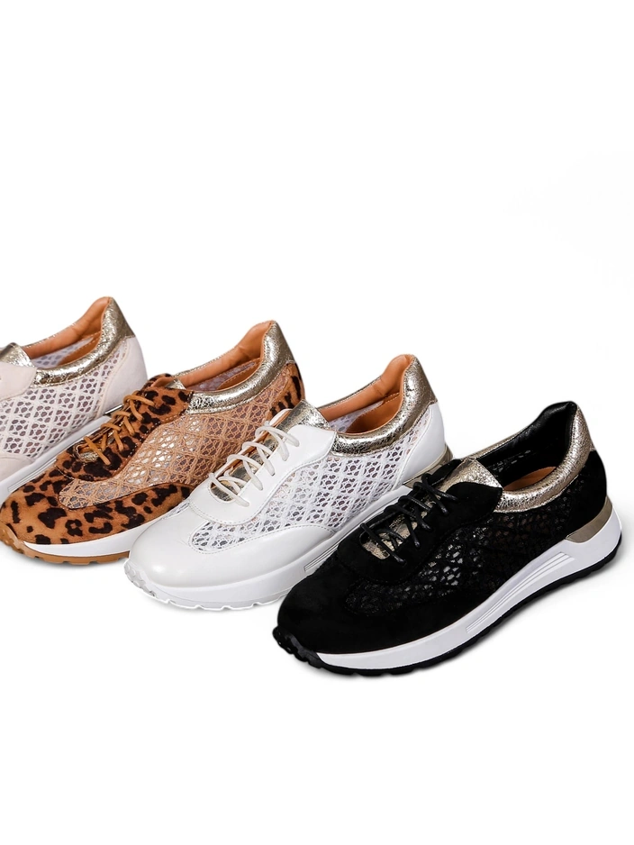 Royalfashion Перфорирани дамски маратонки Ellos