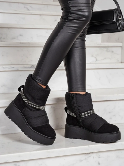 Royalfashion Дамски боти със скрит клин Renosi