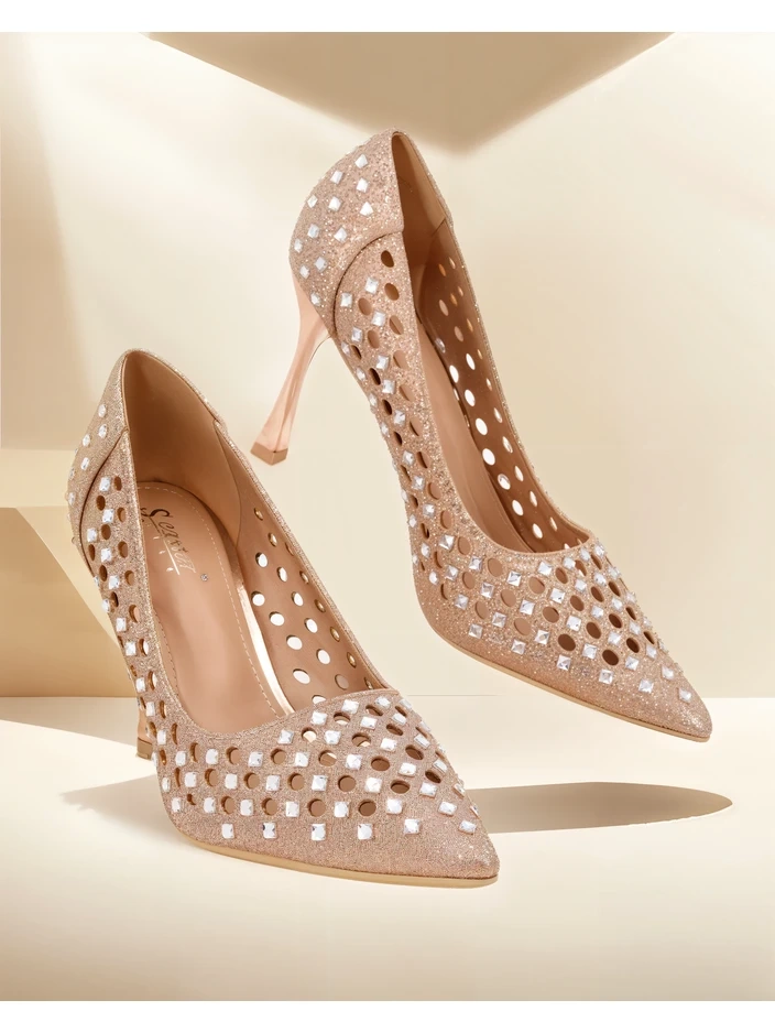 Royalfashion Женски обувки с перфорация и висок ток Ecatte