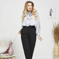 гълъбово сиво