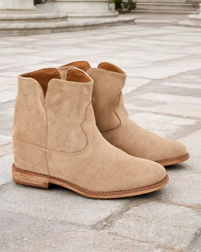 Дамски боти Royalfashion в стил каубой на покрита платформа Blueston