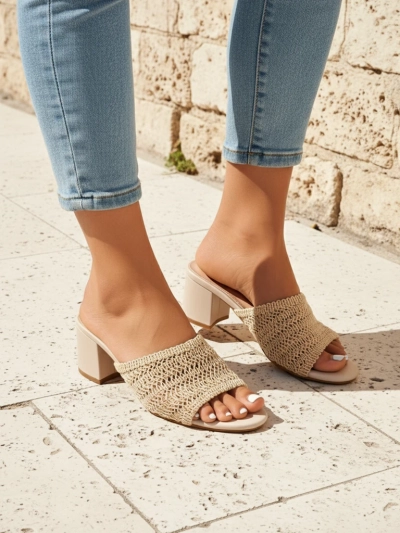 Royalfashion Дамски чехли на ток тип стълб Sole Bloom