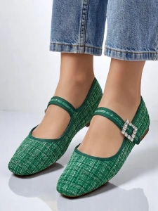 тъмнозелено