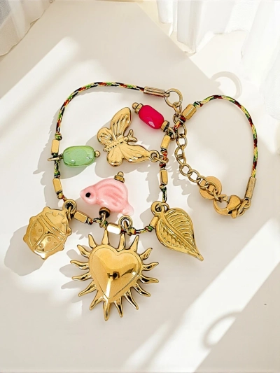 Bransoletka Ariadna Amore – kolorowe charmsy i złociste detale, styl italiano