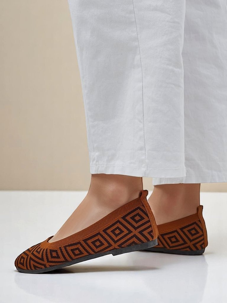 Royalfashion дамски платнени балеринки с геометричен принт Metric