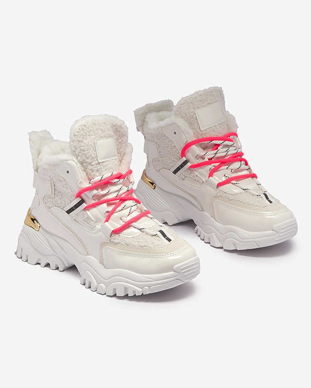Бели дамски спортни обувки с кожа и неоново розови връзки Sagglo- Footwear