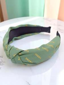 жълт || тъмнозелено