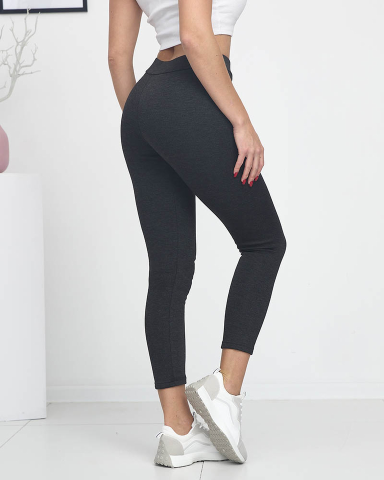 Тъмно сив дамски клин с изолация - Облекло