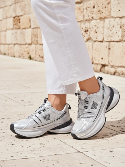 Спортни маратонки Royalfashion за жени с по-дебела подметка Roality