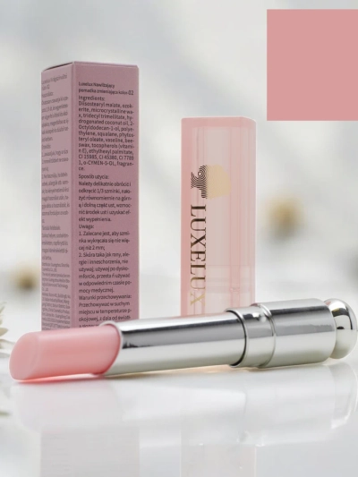 Luxelux Матов Хидратиращ Цветно-Превъртащ Червило 02 4г