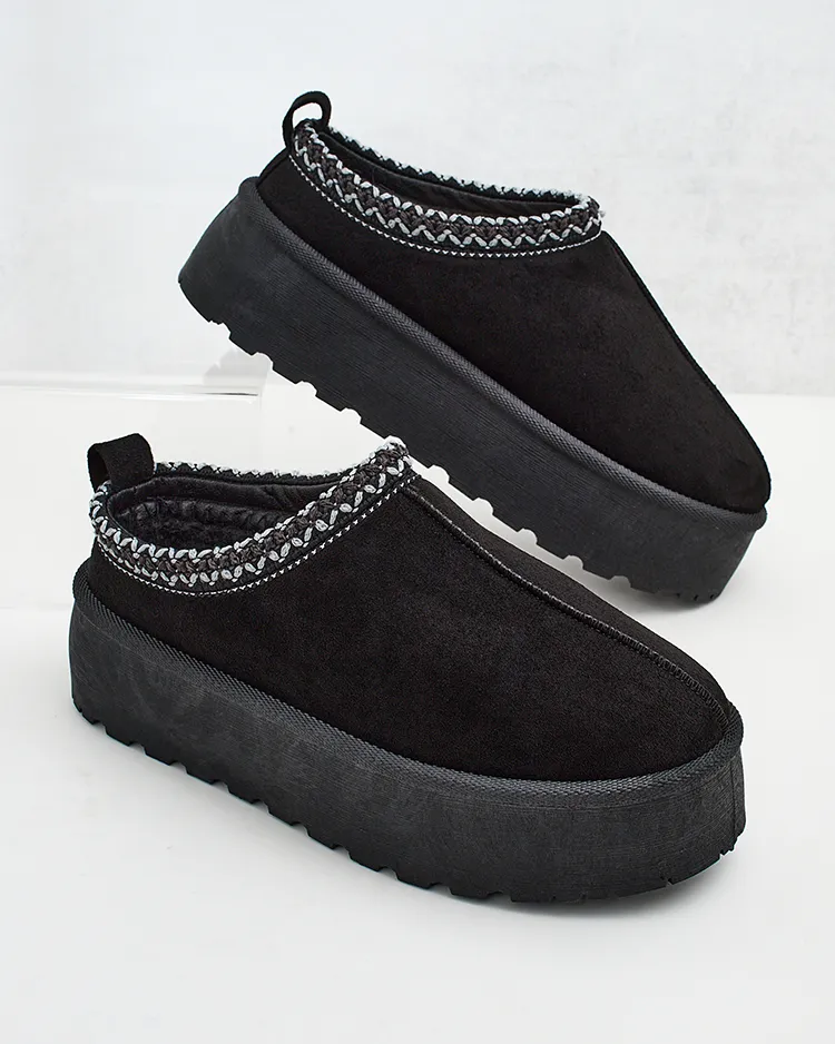 Royalfashion Дамски къси ботуши Zommy a'la snow boots