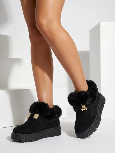Royalfashion Дамски къси ботуши a'la snow boots Dobis