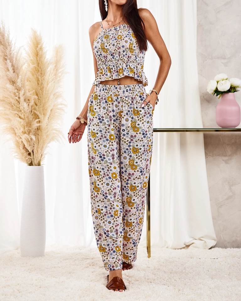 Royalfashion Дамски комплект с шарки в бежово